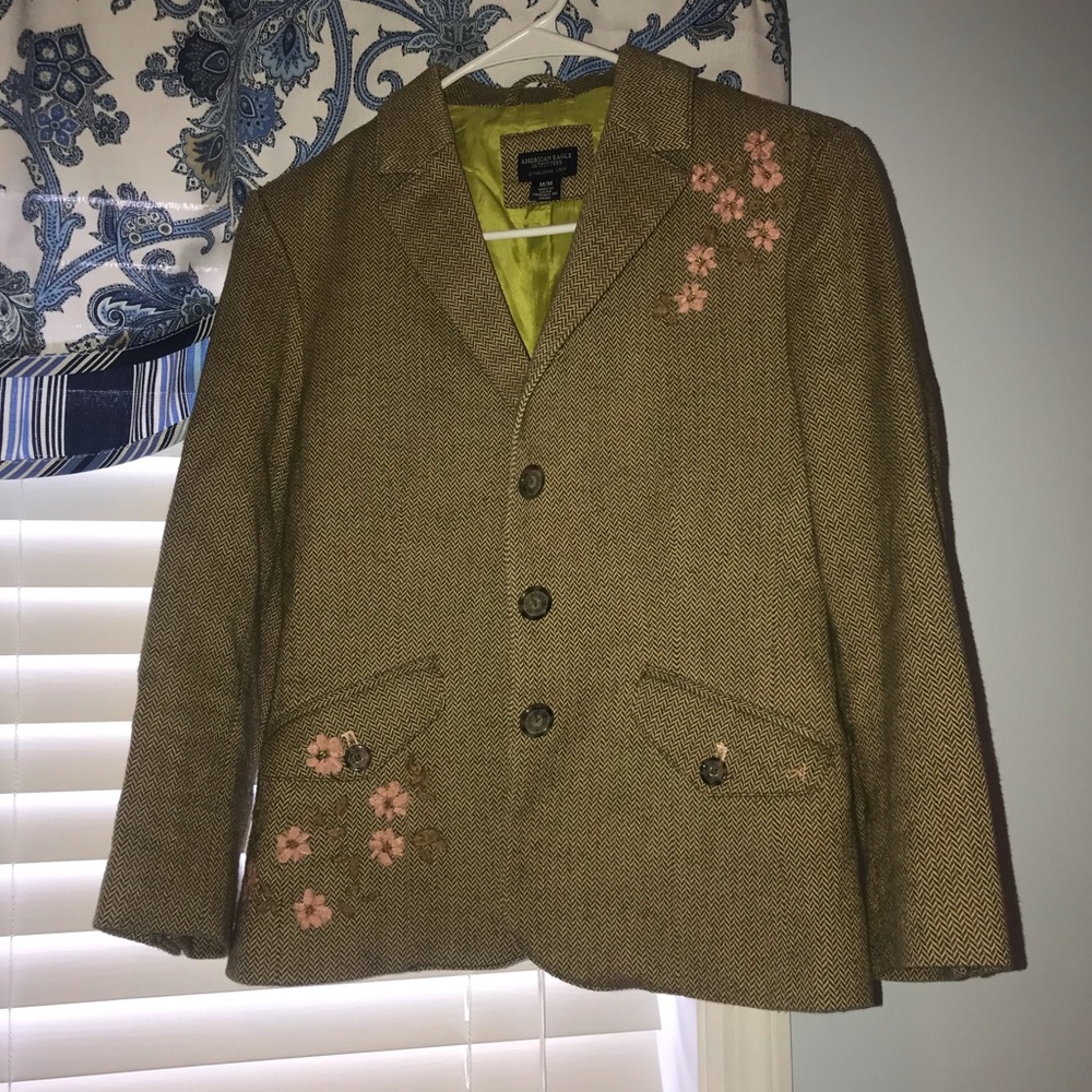 Adorable AE blazer